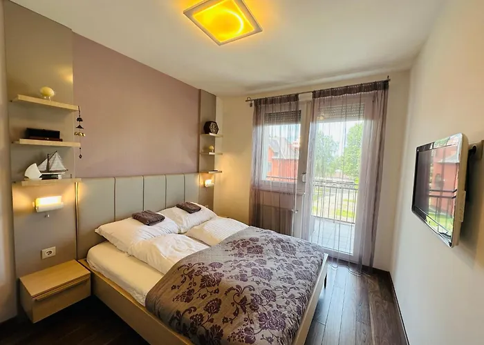 B13 Apartament